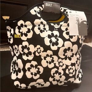 Built NY Gourmet Getaway Large Lunch  Floral Neoprene Reusable Tote